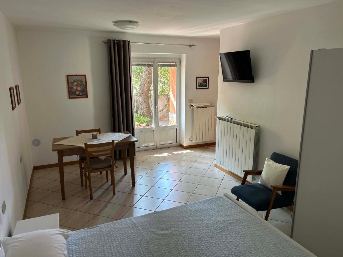 Ai 2 Olmi - Monolocali Nel Verde Muggia Ngoại thất bức ảnh